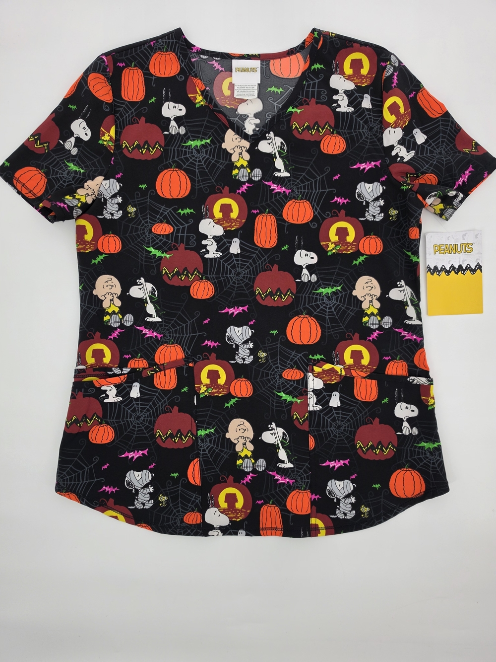 NWT Peanuts Halloween Snoopy Charlie Brown Scrub Medical Top V Neck S Pockets